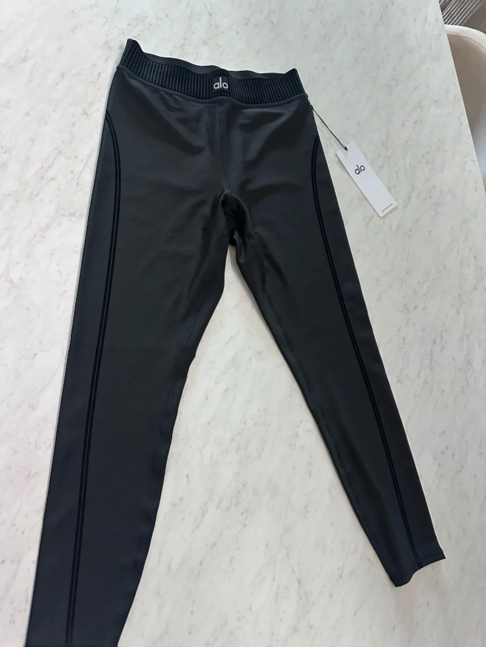 Alo high waist airlift 7/8 leggings